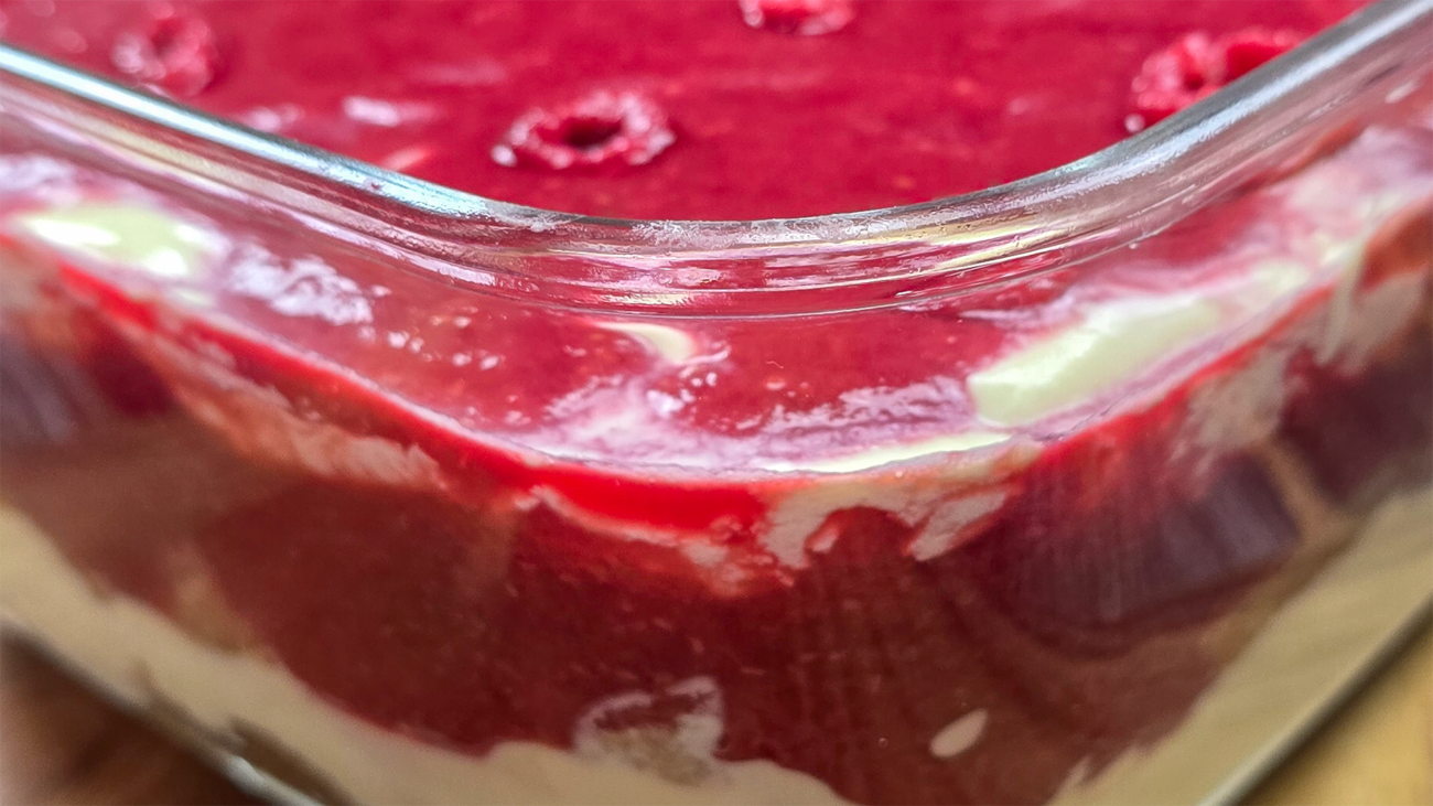 Raspberry Tiramisu